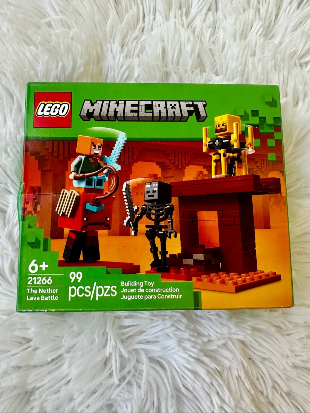 LEGO Minecraft 21266 The Nether Lava Battle Building Set 99 Pieces New Sealed